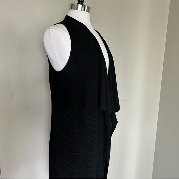 Dex Small Black‎ Cardigan with Pockets - Picture 3 of 7